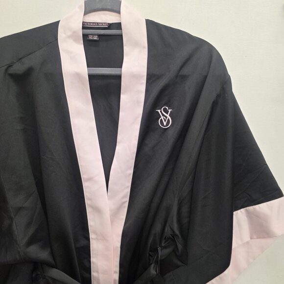 Victoria's Secret black & pink satin short robe kimono One Size Belted - Picture 3 of 10